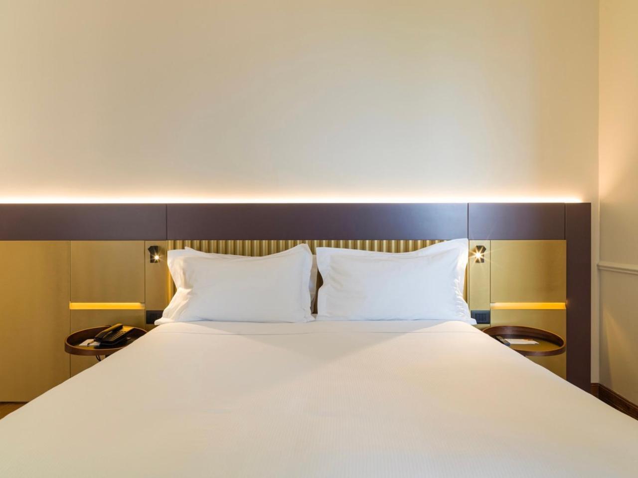 Una Hotels One Катания Экстерьер фото
