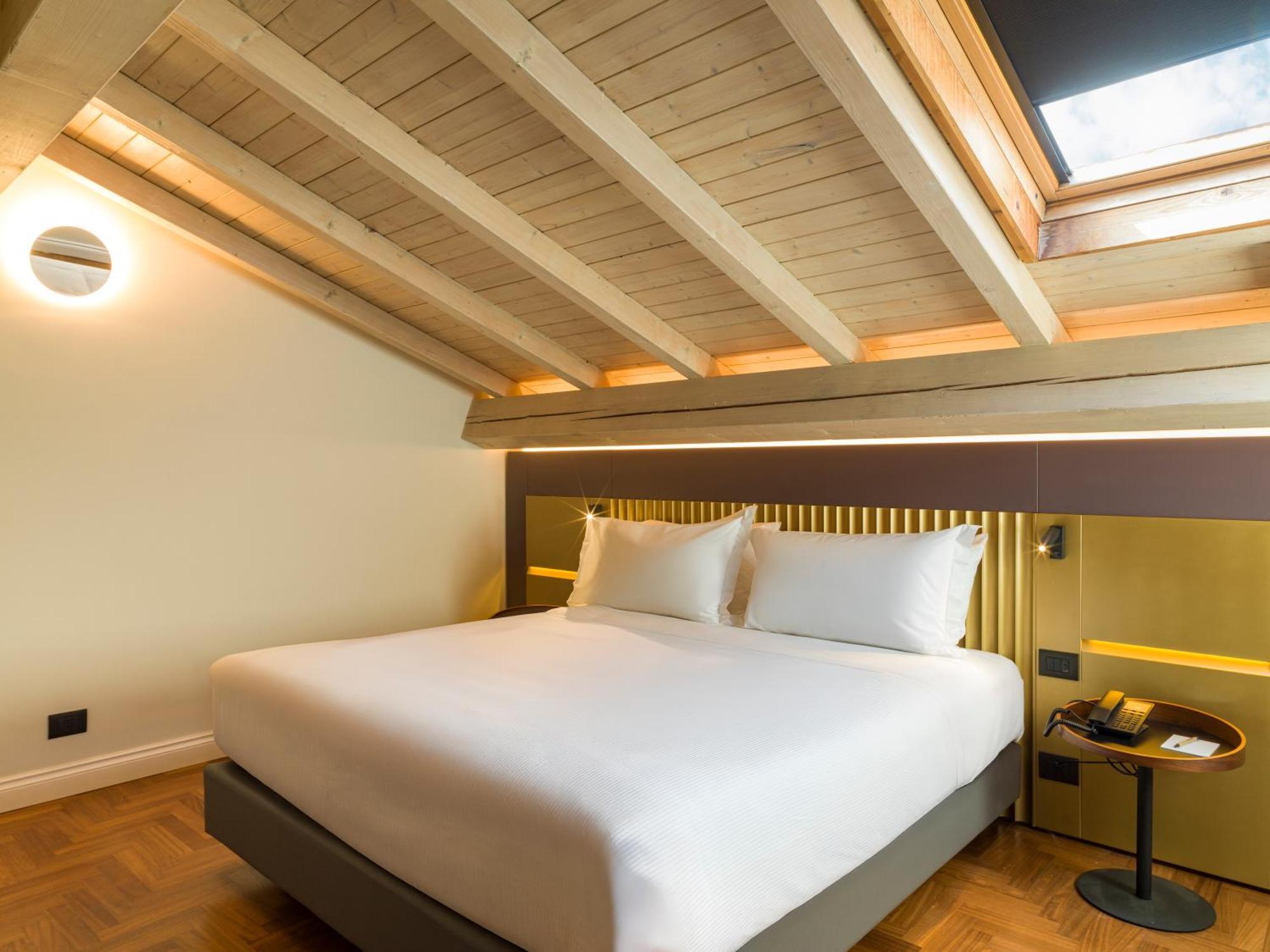 Una Hotels One Катания Экстерьер фото